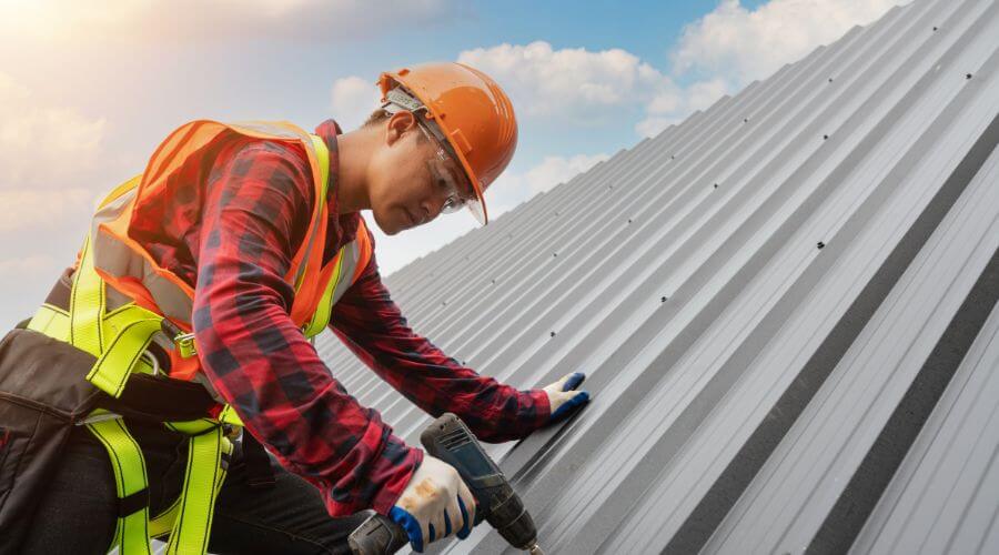 Professional Emergency Roof Repairs services in Teeds Grove, IA